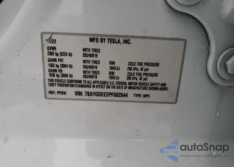 2023 Tesla Model Y z USA, uszkodzony, nr VIN 7SAYGDEE2PF602844